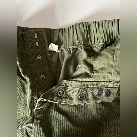 PACT Women’s Modern Corduroy Wide Leg High Waist Pant in Olive Green size small - Picture 3 of 7